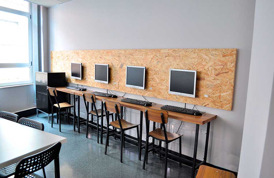 inhispania-instalaciones-P2-sala-multimedia